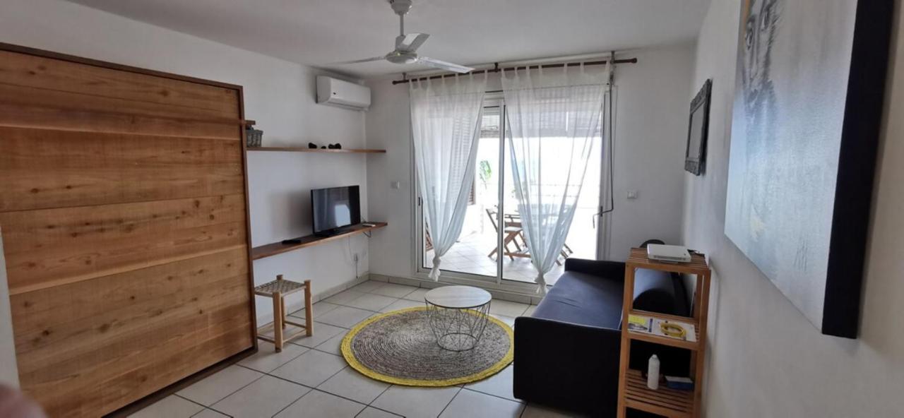 Studio Unless Summer - Saint Gilles Les Bains Esterno foto